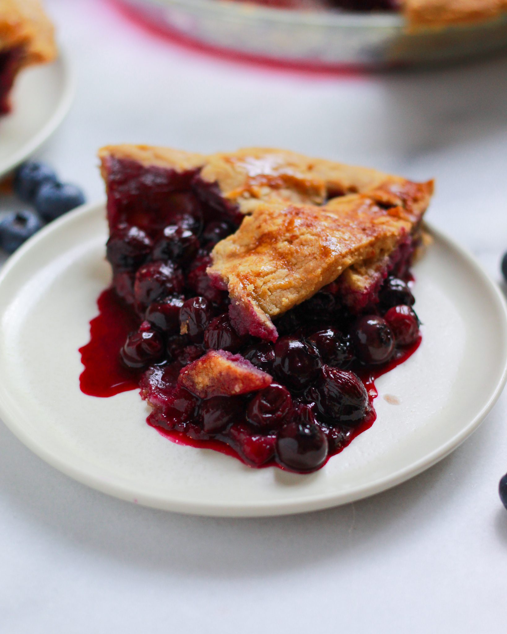 The Best Paleo Blueberry Pie | The Banana Diaries