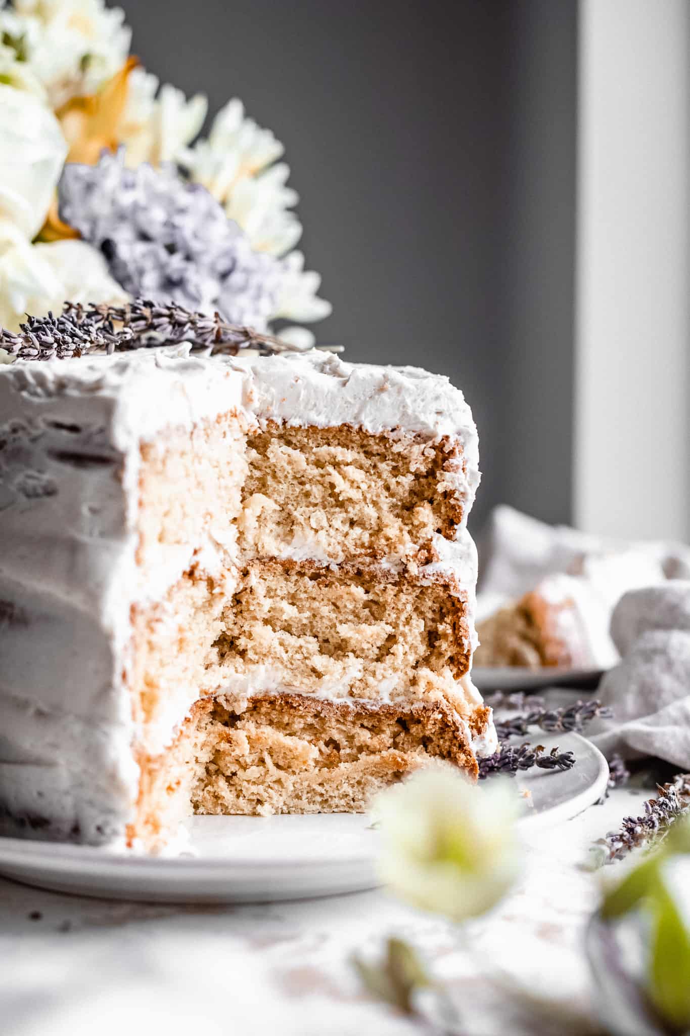 The Best Vegan Vanilla Cake | The Banana Diaries