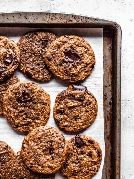 Flourless Peanut Butter Chocolate Chip Cookies (vegan) The Banana Diaries