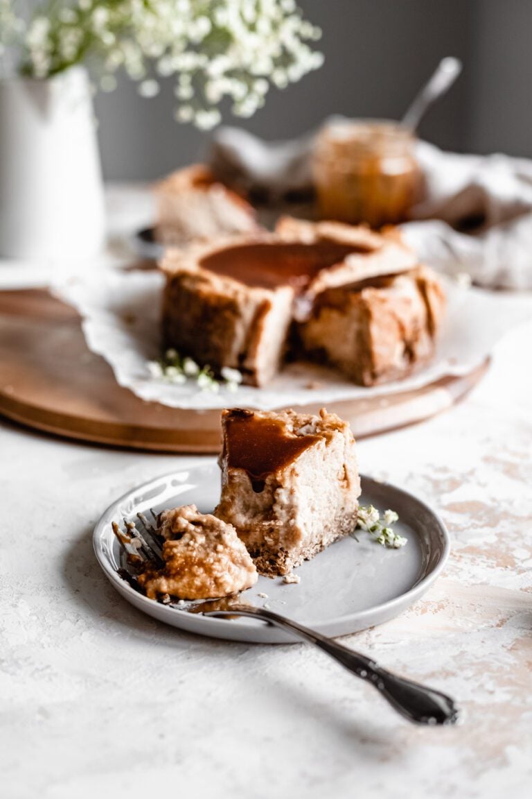 Easy Baked Vegan Cheesecake (Instant Pot Option!) The Banana Diaries