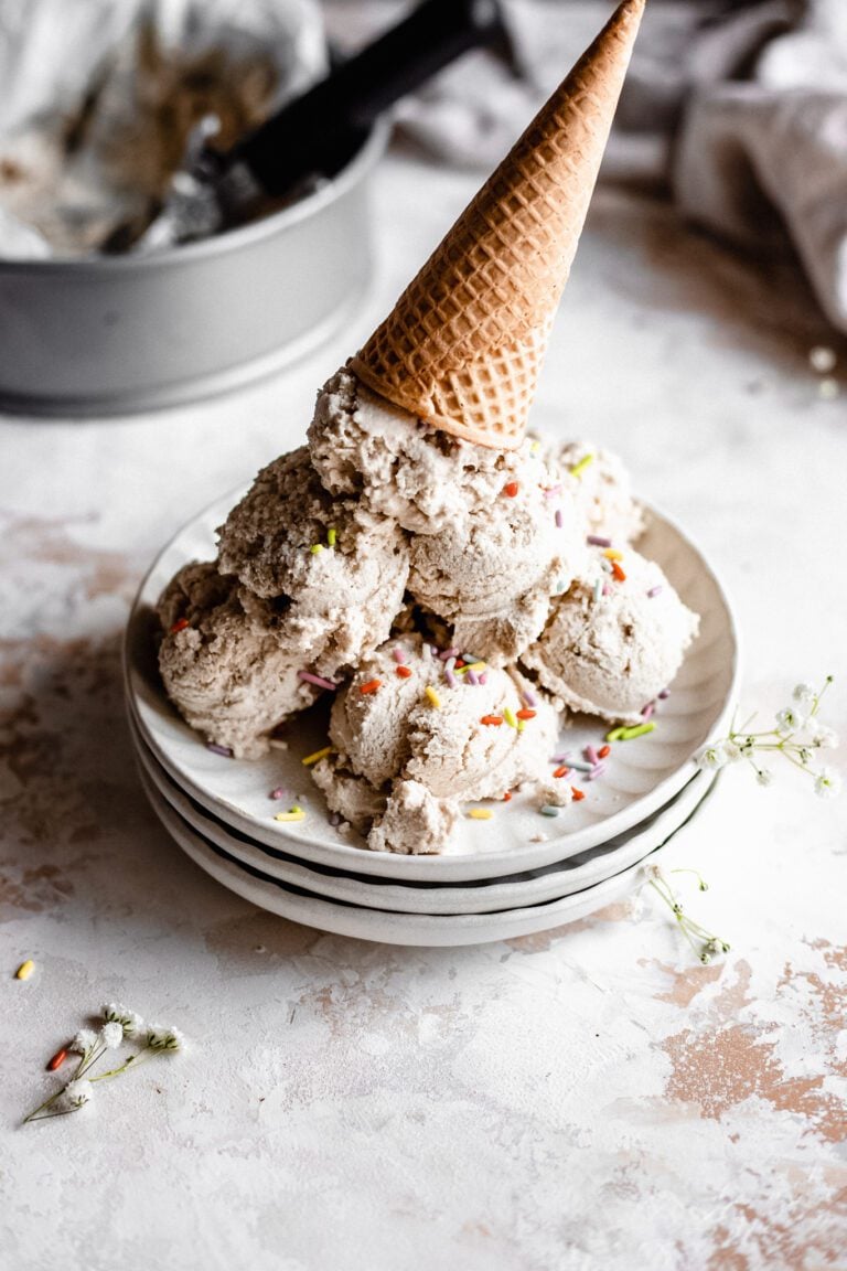 Vegan Cashew Ice Cream Recipe (No Churn, Paleo) The Banana Diaries