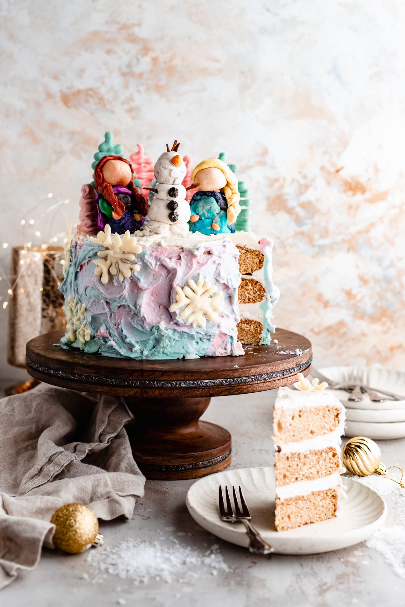 27+ Great Image of Disney Frozen Birthday Cake - entitlementtrap.com |  Frozen birthday cake, Frozen themed birthday cake, Frozen theme cake