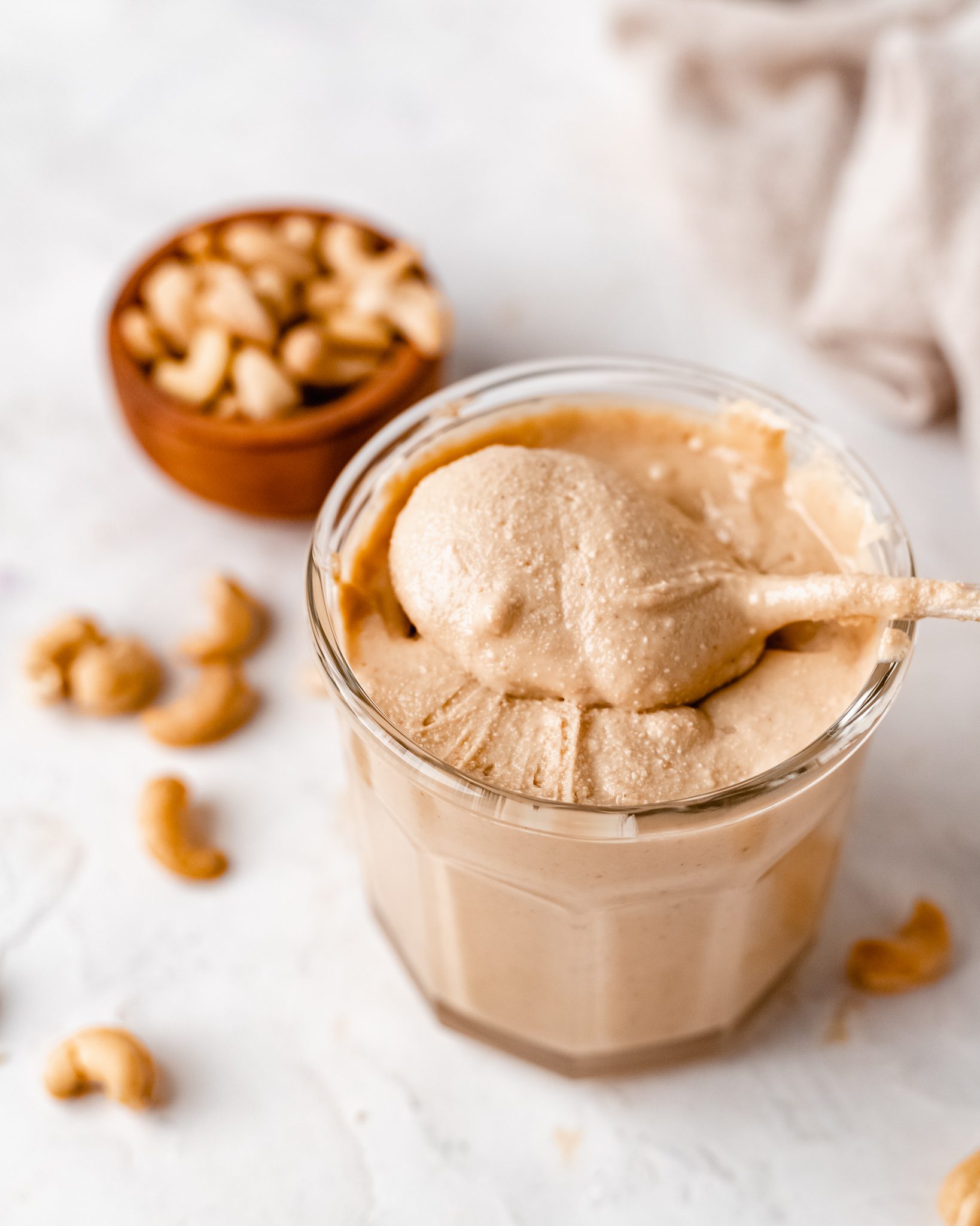 Creamy Homemade Cashew Butter (ready in 5 minutes!) The Banana Diaries