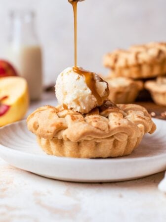 Easy Mini Apple Pies (Vegan + Gluten Free!)