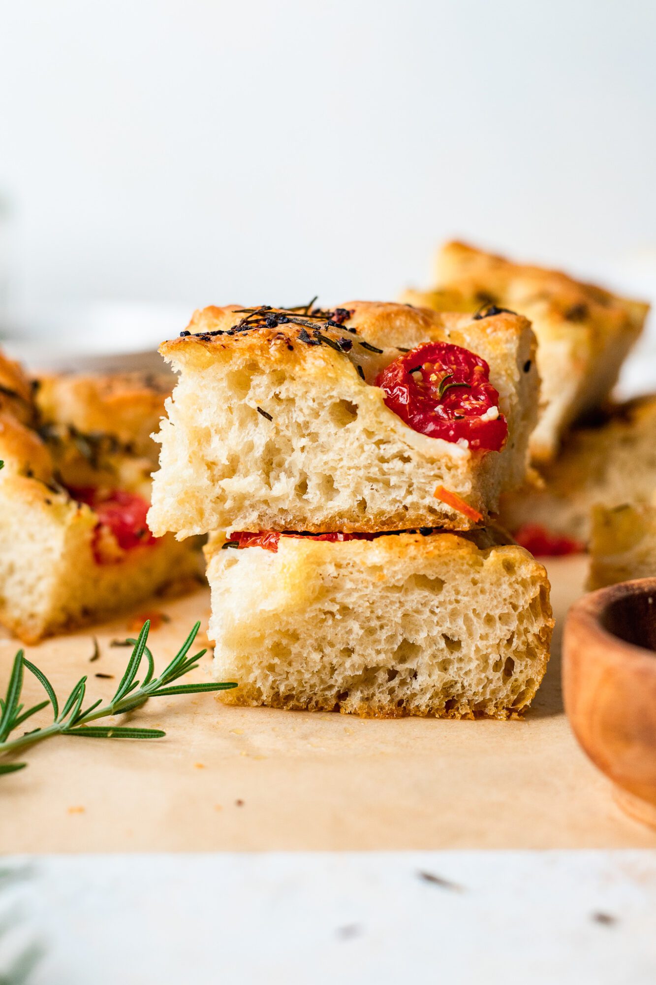 Focaccia bread recipe (Vegan focaccia bread) - Ruchiskitchen