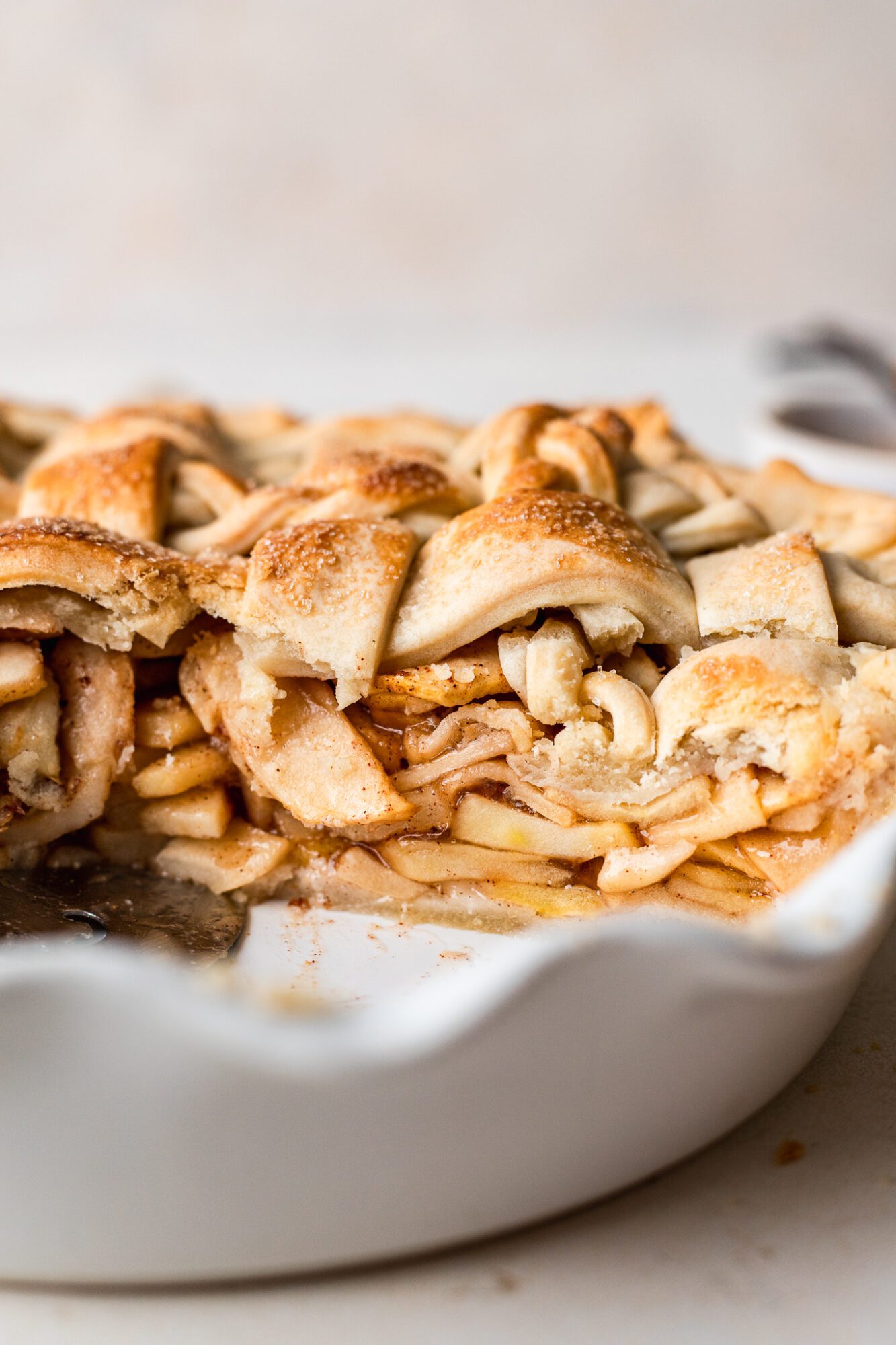 Easy Apple Pie (Vegan and Gluten Free Substitutions) - Spoonful of Flavor