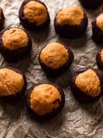Easy Vegan Buckeye Recipe (Only 4 Ingredients! Healthy!)