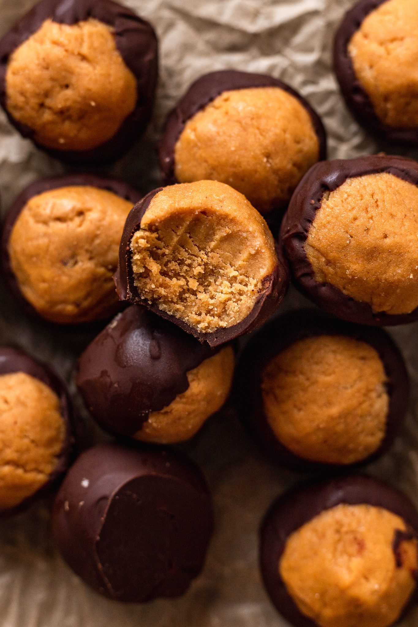 Easy Vegan Buckeye Recipe (Only 4 Ingredients! Healthy!) | The Banana ...