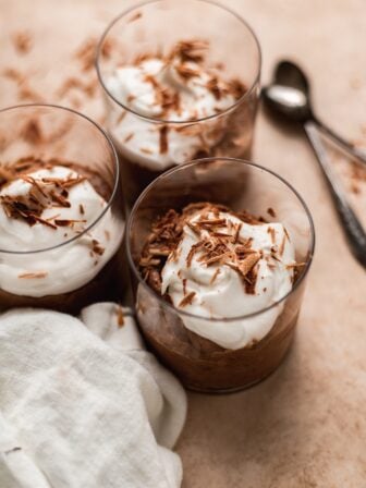 BEST Vegan Chocolate Mousse (no tofu no avocado!)