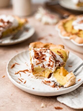 slice of vegan banana cream pie