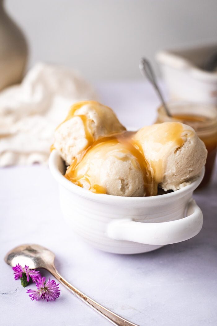 Organic Caramel Vanilla Ice Cream