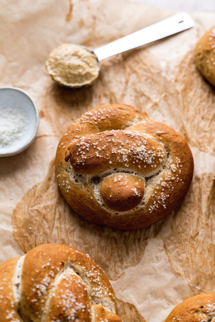 Perfectly Plush Gluten Free Soft Pretzels (Vegan!) The Banana Diaries