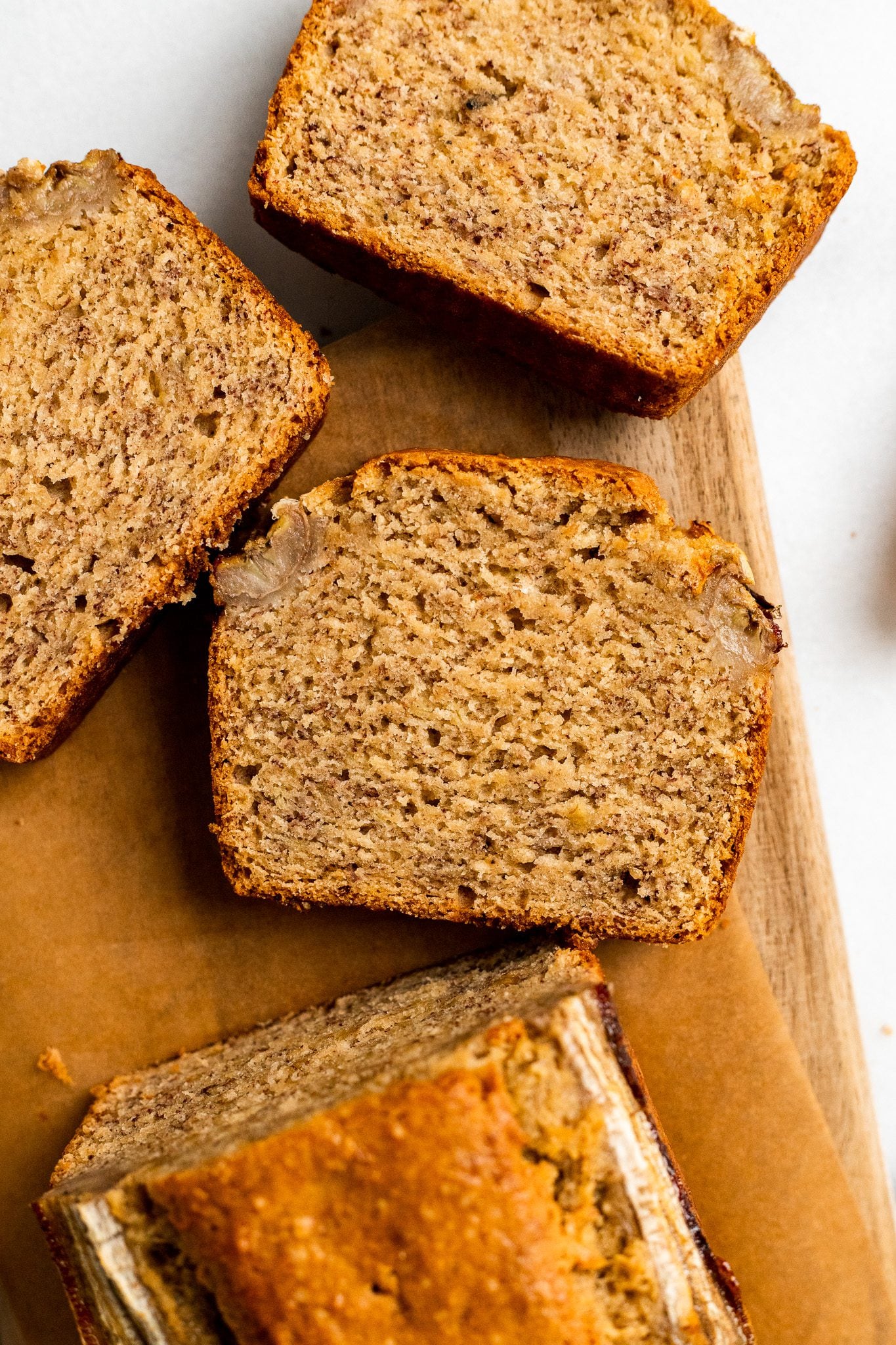 Moist & Fluffy Vegan Banana Bread Recipe (Gluten Free!) | The Banana ...