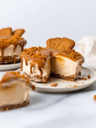 Vegan Mini Biscoff Cheesecakes (Single Serving) sliced on a plate