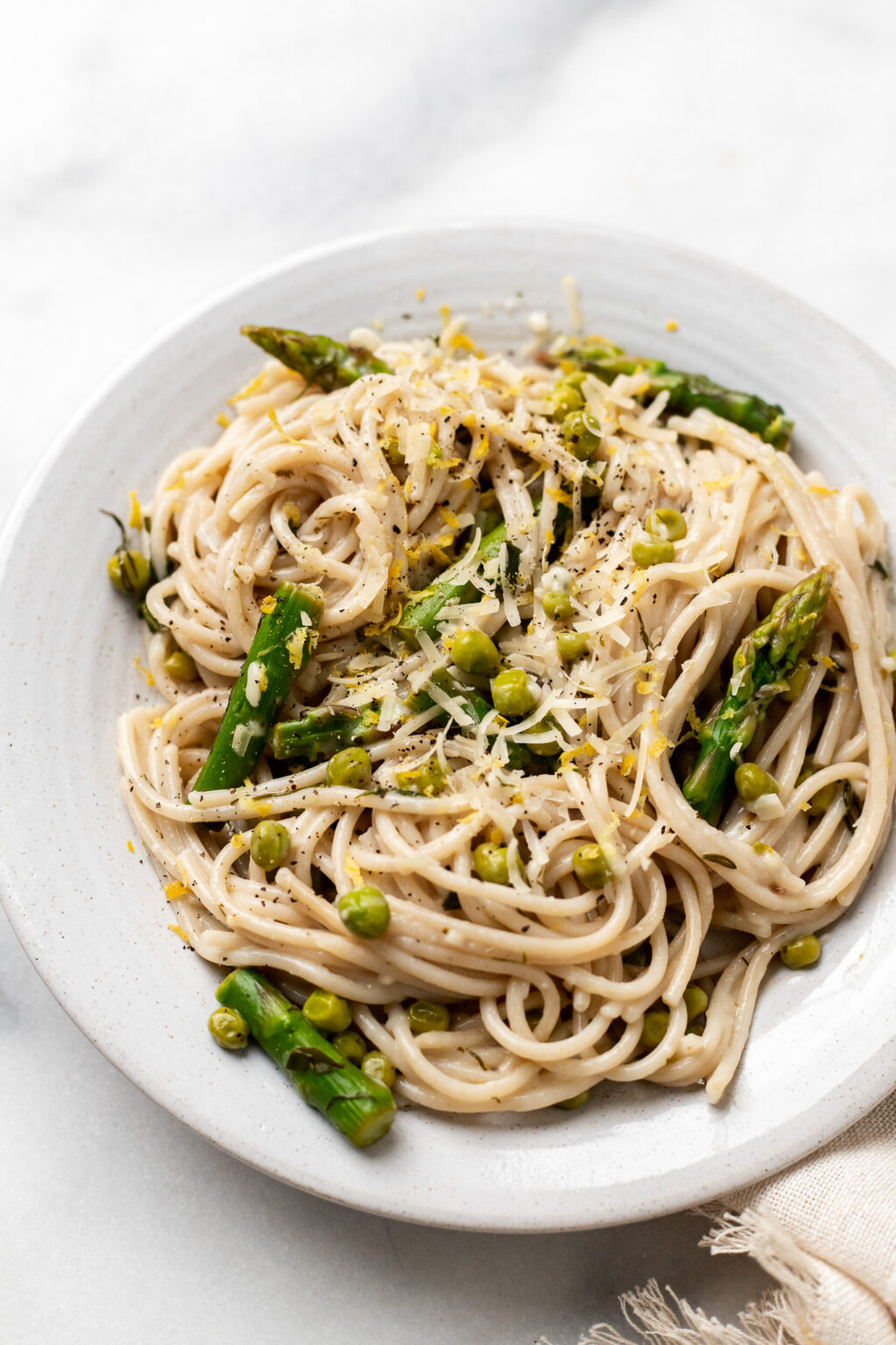 Easy Creamy Lemon Vegan Pasta with Asparagus & Peas (Dairy free) The