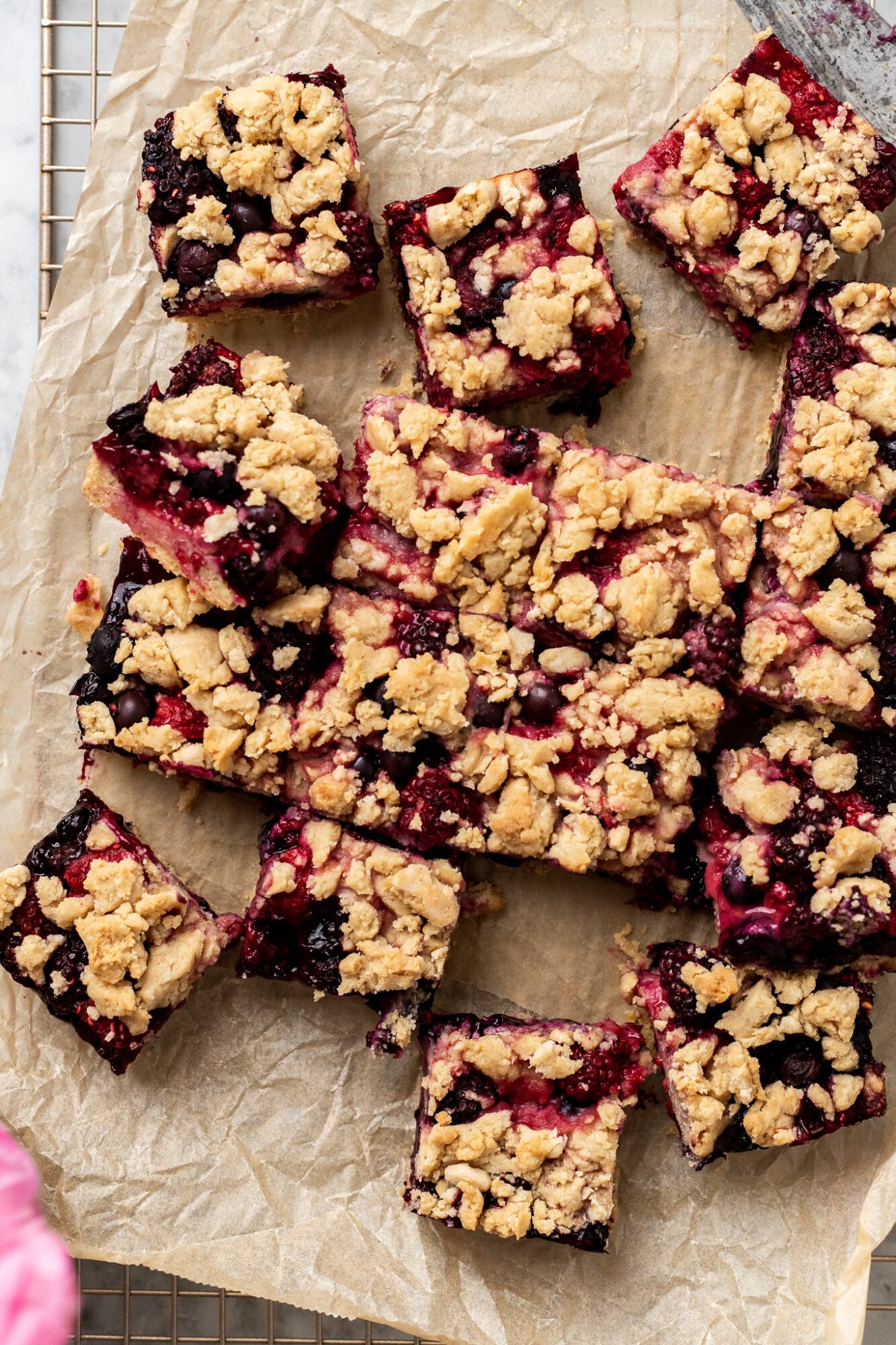 Quick & Easy Triple Berry Crumble Bars (Gluten Free) The Banana Diaries
