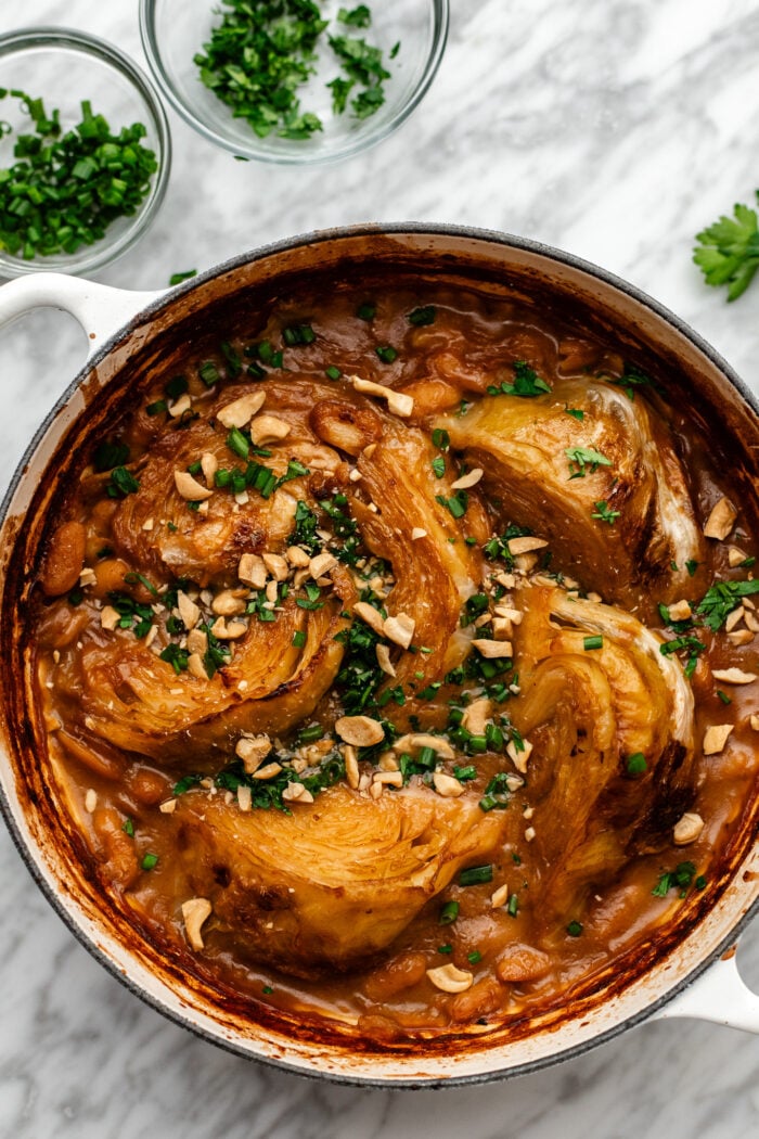 braised cabbage in dutch oven