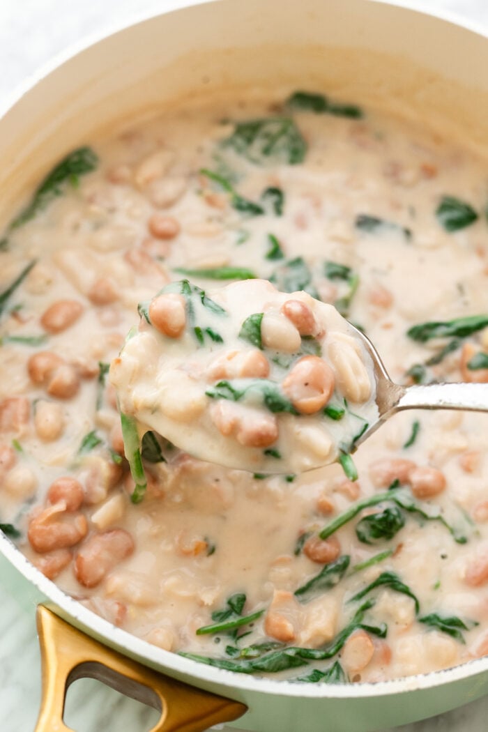 lemon butter beans in a pot