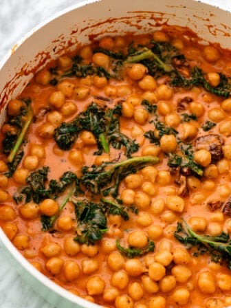 marry me chickpeas in a saucepan