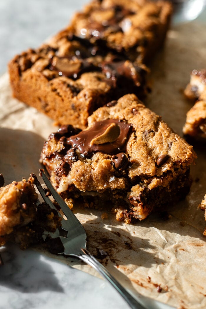 bitten cheesecake cookie bar