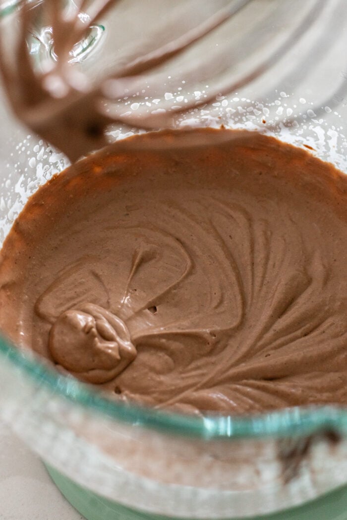 finishing the chocolate mousse