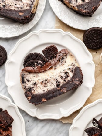 small batch oreo cheesecake slices on a plate