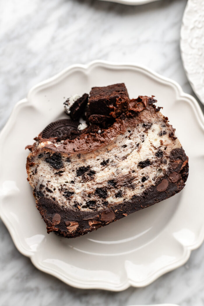 sliced oreo cheesecake on a plate