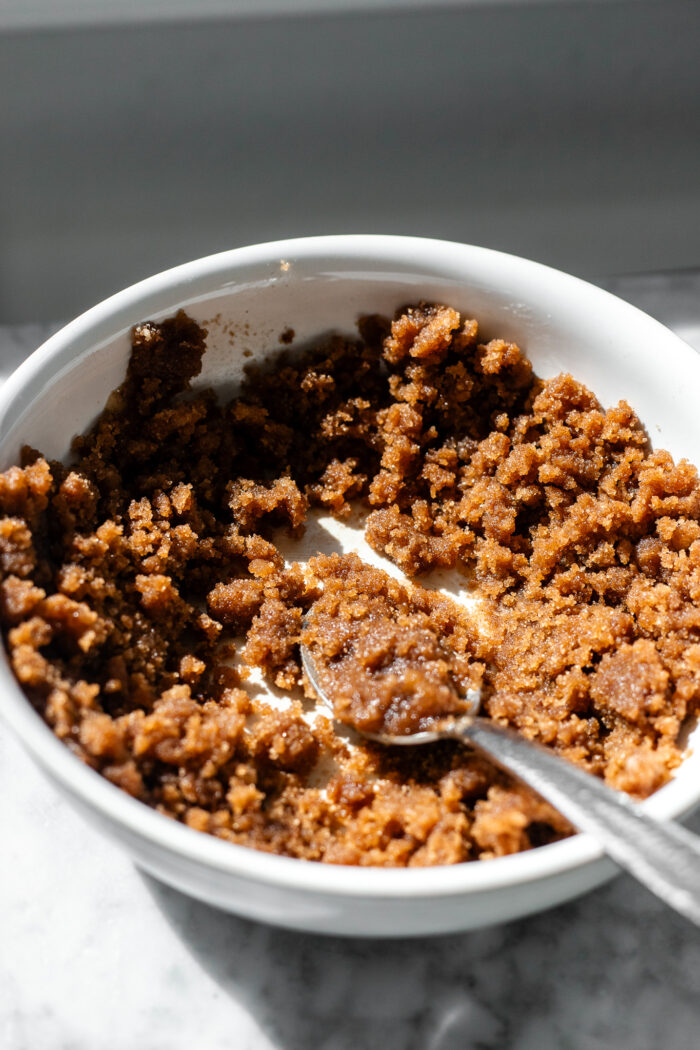 cinnamon crumble in a bowl