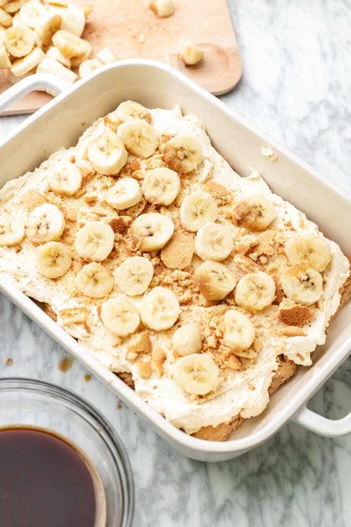assembling the banana pudding tiramisu