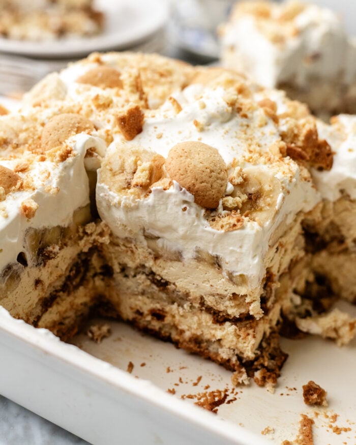 sliced vegan banana pudding tiramisu