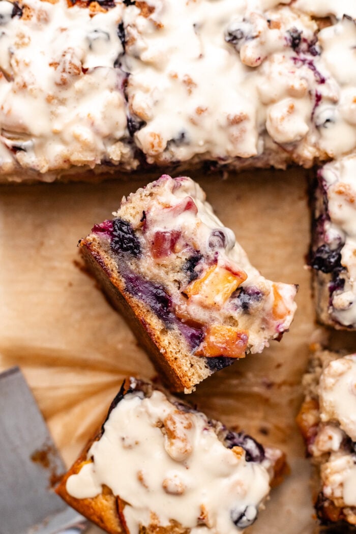 sliced fritter cake