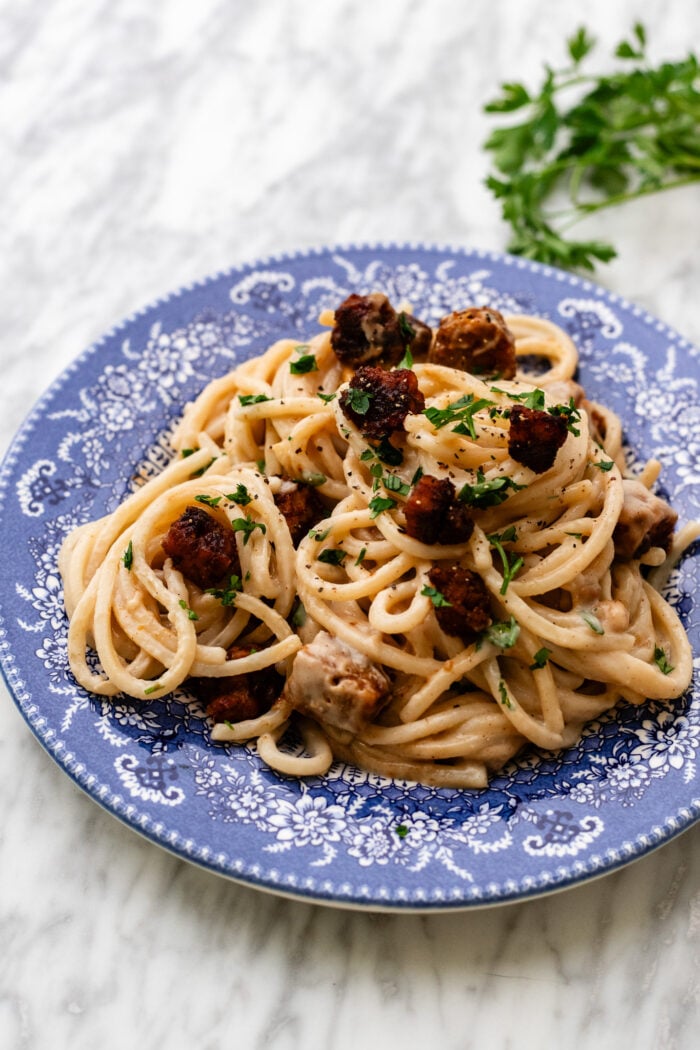 plate of vegan carbonara