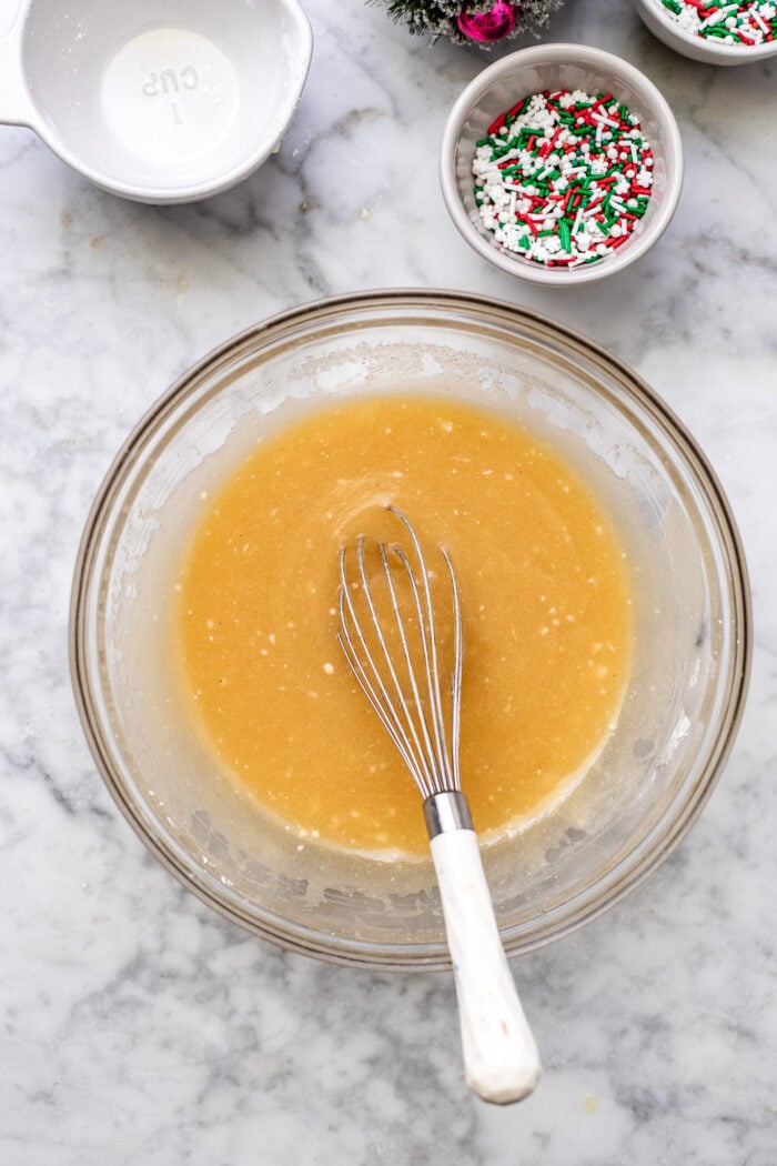 wet ingredients mixed