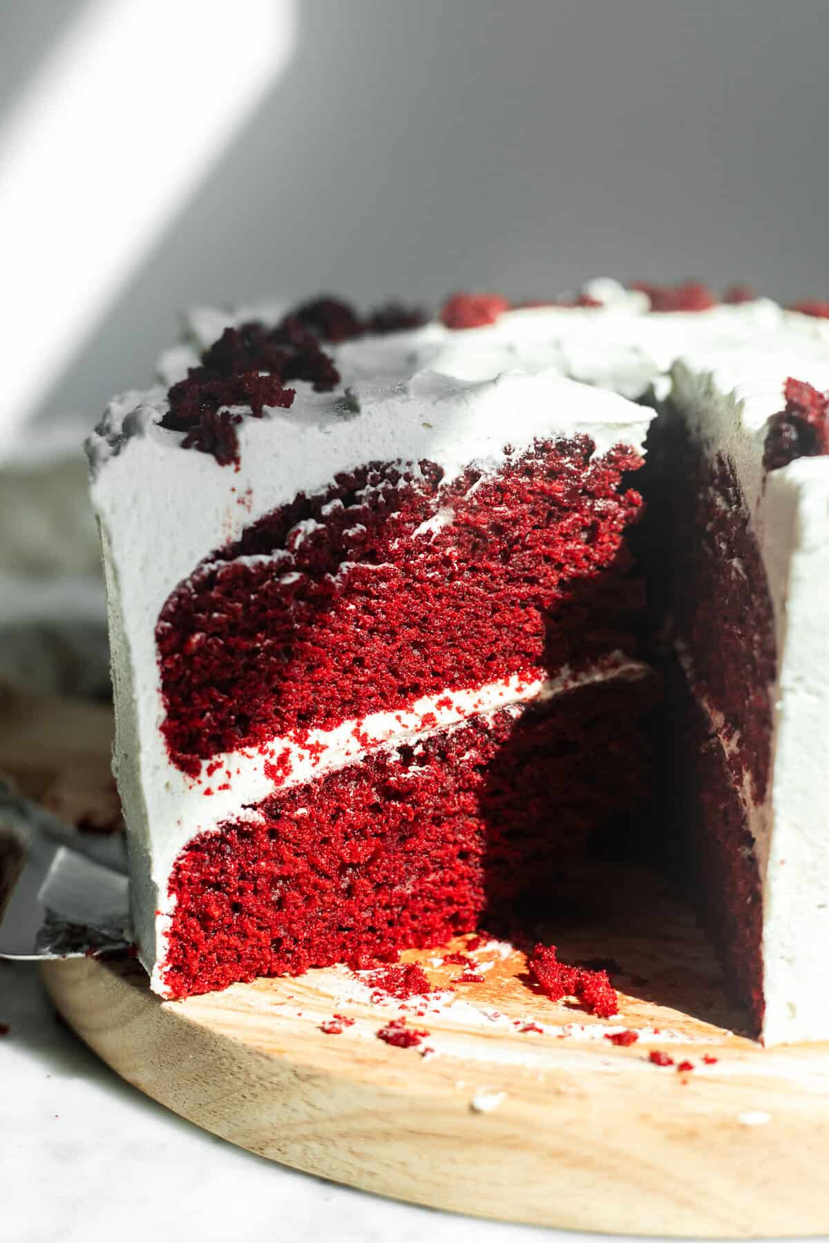 One Bowl MOIST Vegan Red Velvet Cake with Cream Cheese Frosting | The ...