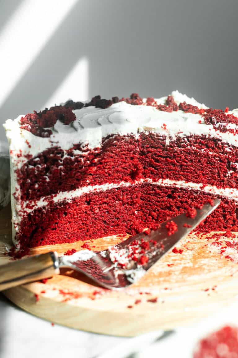 One Bowl MOIST Vegan Red Velvet Cake with Cream Cheese Frosting | The ...