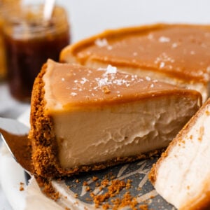 slices of vegan caramel cheesecake