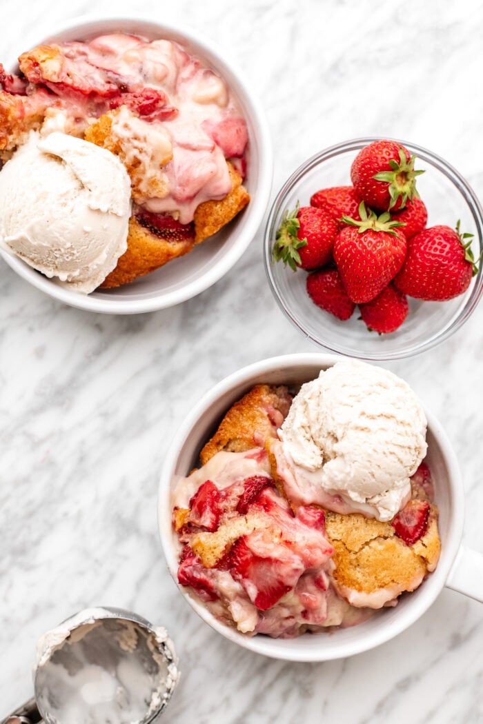 strawberry cobbler in cups